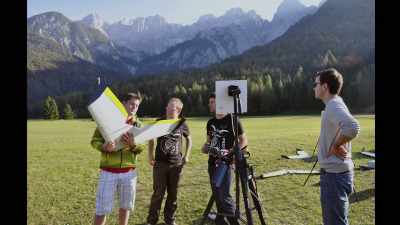 We bought Wi-Fi range extender antennas - Flowstate: The FPV Drone Documentary