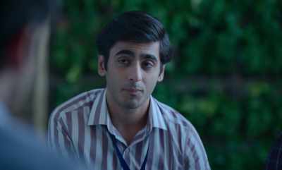 We broke up, man!
Long-distance never works. - Meenakshi Sundareshwar