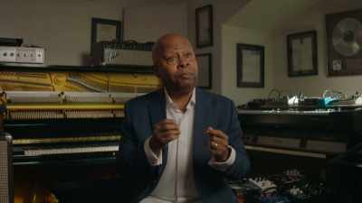 We call it
"drums in your mouth." - Thriller 40