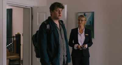 - We call this suite our writer's room.
- Why's that? - Afire