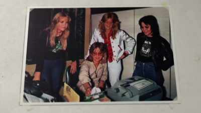 We came out to LA and got friendly
with Joan Jett - Suzi Q