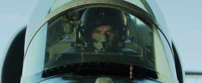 We can already shoot.
This is international air space. - Top Gunner