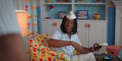 We can get random celebrities,
get 'em all together, - Good Burger 2