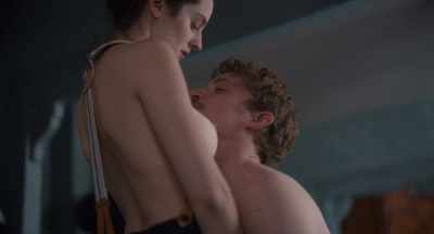 We can love with her both. - Curiosa