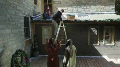 -We can put up thousands!
-You already have thousands. - The Christmas Setup