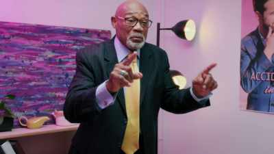 We can spin it as
a romantic getaway. - Snapshot of Love
