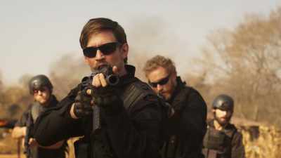 We can talk about your terms
of surrender, if you want. - Professionals