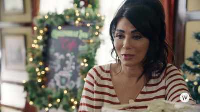 We can't keep sending
pictures of Jerry - We Wish You a Married Christmas