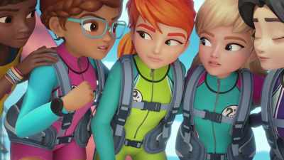 We can't let Carter
get away with this. - LEGO Friends: Girls on a Mission