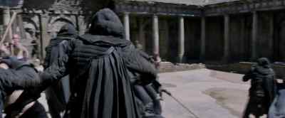 We can't let Orm find this. - King Arthur: Legend of the Sword