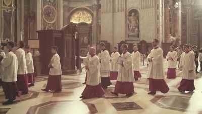 We can't say that the Vatican helped as an organization. - Hitler's Gold