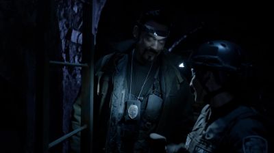- We can't stop fighting.
- Get that rooftop camera - The Strain