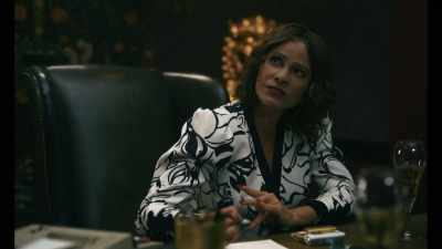 We clean house, make sure we're sealed up. - Griselda