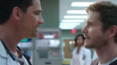 We come back to work, - The Resident