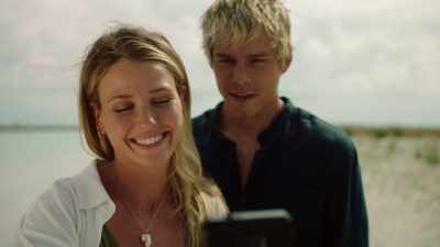 We could publish the wreck
once it's more protected - Love in the Maldives