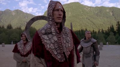We could still become friends,
your people... and... and mine. - Stargate SG-1