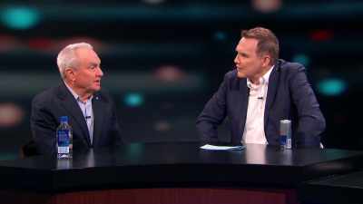 - We did final days, we did lots of stuff.
- Yeah, I remember. - Norm Macdonald Has a Show