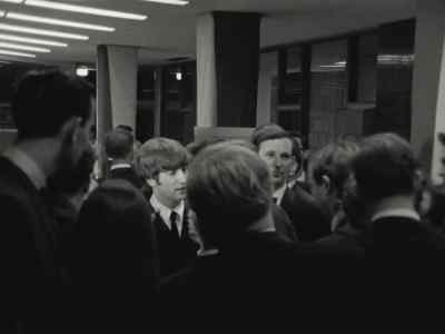 We didn't know what to do,
you know, to get someone to swap around... - Beatles '64