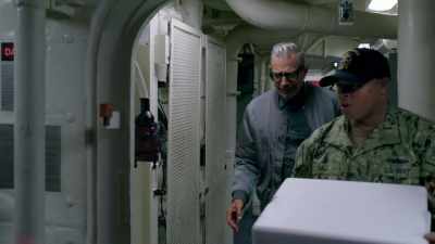 We do, over 2,000 square feet - The World According to Jeff Goldblum
