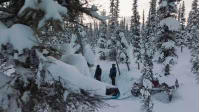 We don't even have
a rifle with us but, - Life Below Zero: First Alaskans
