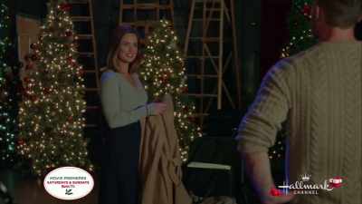 We don't have any other acts. - Chateau Christmas