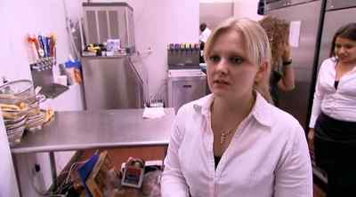 WE DON'T HAVE ANYTHING.
AND IT'S REALLY JUST-- - Kitchen Nightmares