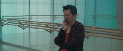 We don't really do dance routines,
so this is... - People Just Do Nothing: Big in Japan