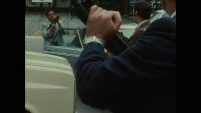 We escorted Caro Quintero
to the airport. - The Last Narc
