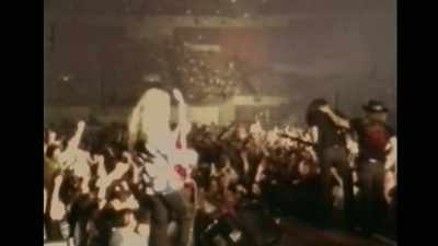 We finally made it,
and people were coming, - If I Leave Here Tomorrow: A Film About Lynyrd Skynyrd