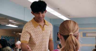 We get off in 10 minutes
and meet him. - Mean Girls