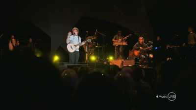 We gingen eten, - Apple Music Live: Ed Sheeran