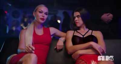 - We give you good information,
now you give me something. - How High 2