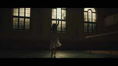 ♪ We go where they glow in
the dark ♪ - The Red Shoes: Next Step
