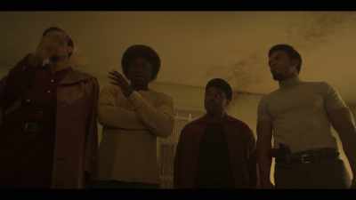 We gonna wait
for the fence, - Fight Night: The Million Dollar Heist