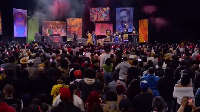 ♪ We got a
band in the ATL ♪ - 85 South: Ghetto Legends