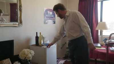 We got a fridge
pretty much fully stocked, - Mister America