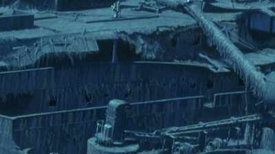 We got a mast
that's knocked aft, - Titanic: 20 Years Later with James Cameron