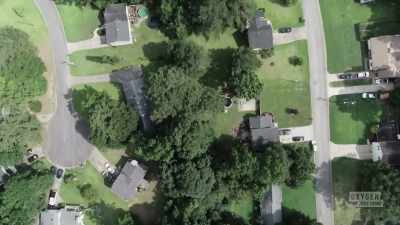 We got a search warrant for
her house, - Black Widow Murders