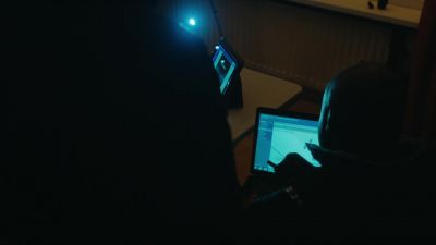We got a signal? - Line of Duty