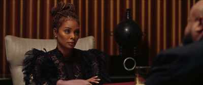 We got history.
We can make this work. - All the Queen's Men