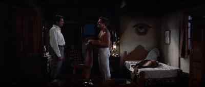 We got maybe half a million acres
here on Ladder, Mr. McKay. - The Big Country