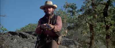 We got you now, Rooster,
you old fraud ! - Rooster Cogburn