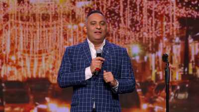 We got off the plane and the
lady-- all I can remember - Russell Peters: Deported