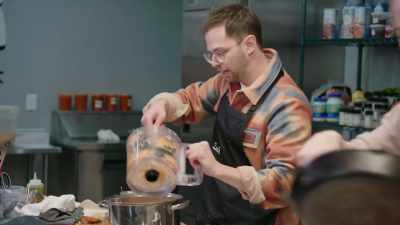 We got ourselves
a pretty mushy mush
over here, - No Recipe Road Trip With the Try Guys