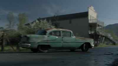 We got to pull over now. - The Man in the High Castle