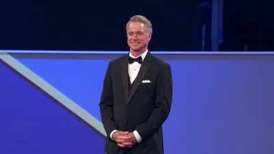 We got the judges in tuxedos, - 2022 American Rescue Dog Show
