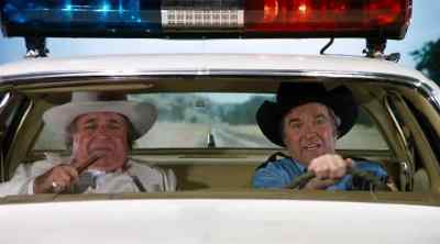 We got them now, Boss. - The Dukes of Hazzard