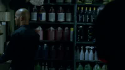 We got to go. - Prison Break