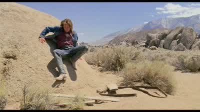 We gotta do somethingI don't know why we always has to be me every damn timeWe we we What do I look like An expert on worms - Tremors