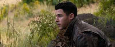 We gotta get one,
get across the canyon, - Jumanji: Welcome to the Jungle